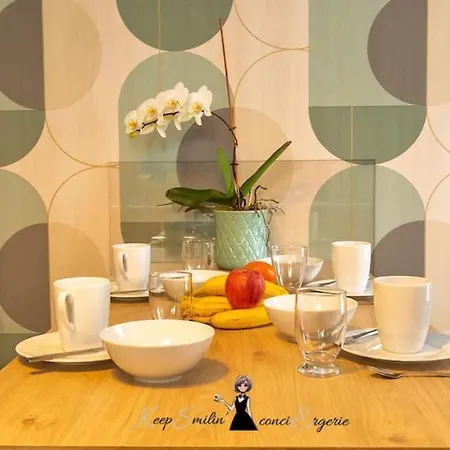 Ferienhaus Maison Rejeanne, La Retro Chic A Pontacq